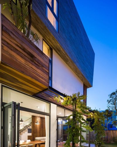 Modern-Vertical-Home-in-Nha-Trang-Vietnam-9 Modern-Vertical-Home-in-Nha-Trang-Vietnam-9